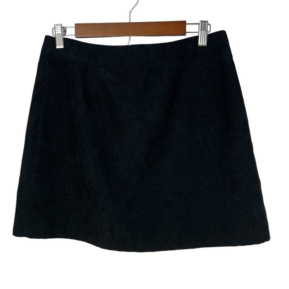 SHEIN CORDUROY BUTTON DOWN‎ MINI SKIRT - Picture 2 of 5